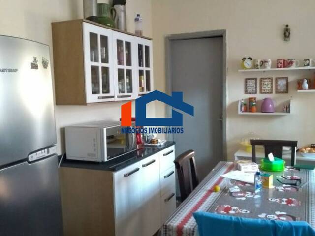 Casa para Venda em São José dos Campos - 2