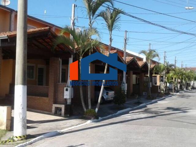 Casa para Venda em São José dos Campos - 1