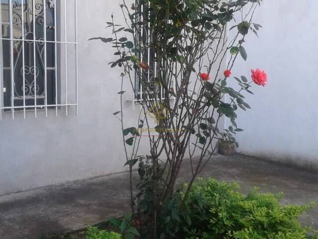 Casa para Venda em São José dos Campos - 4