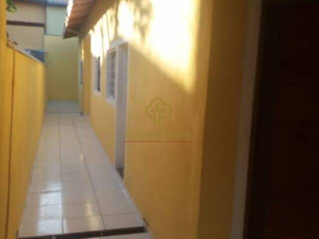 Casa para Venda em São José dos Campos - 3